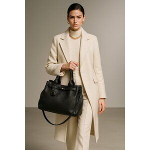 Suarez Made in Italy Black Leather Tote Shoulder Bag Gold Hardware Large Structu